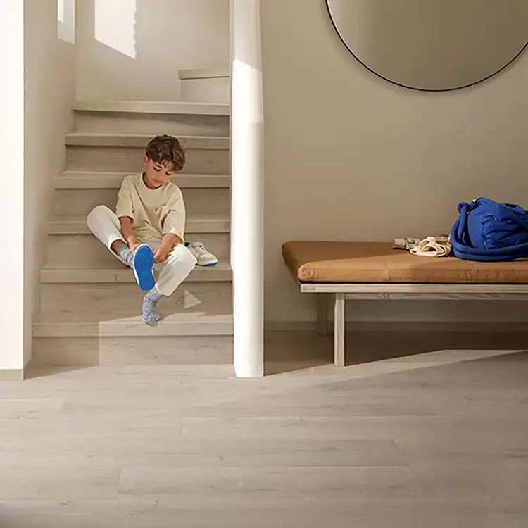 laminatova-podlaha-quick-step-na-schody-02